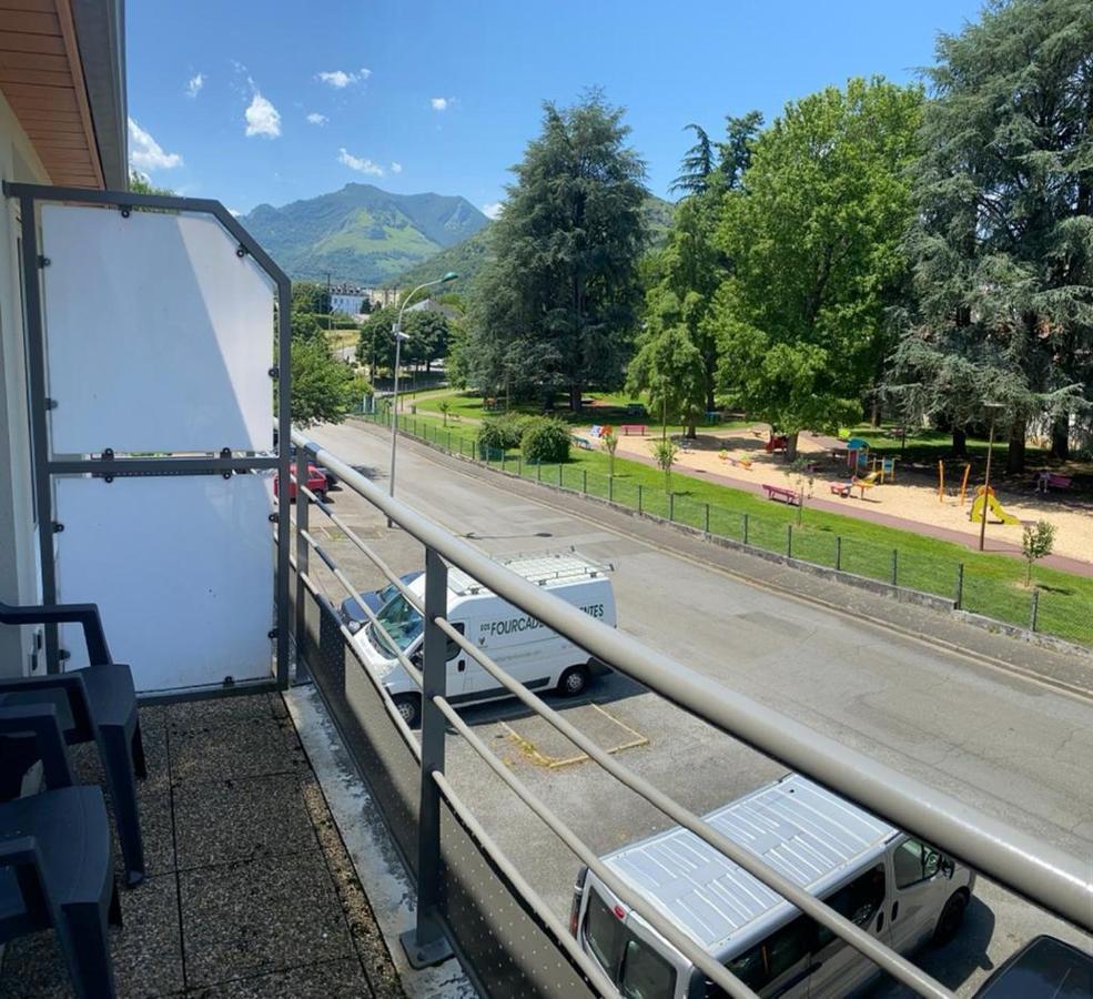 Apartamento Les Ecrins Lourdes Exterior foto